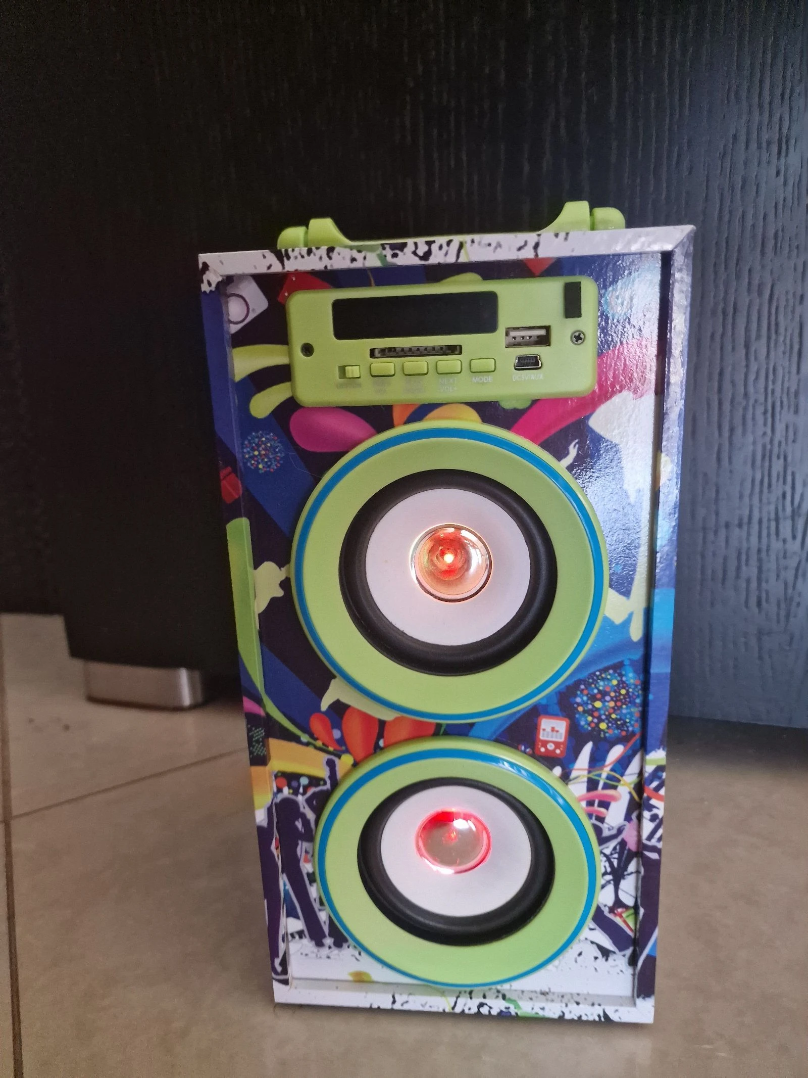 Draagbare Bluetooth-kolom Protone met graffiti-patroon – photo 3